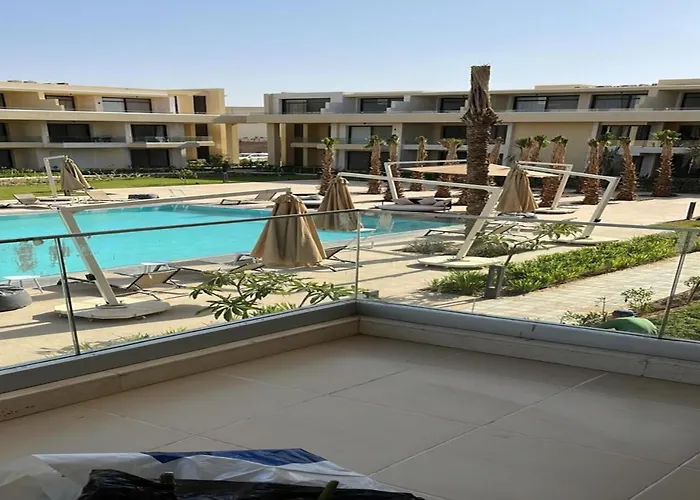 At G Cribs B21-f10 El Gouna *